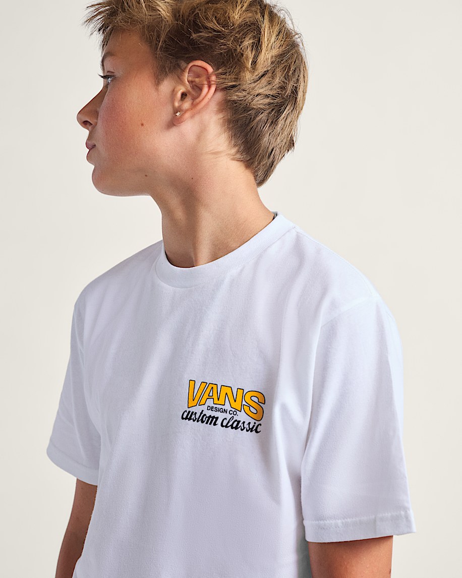 kids shop front t-shirt