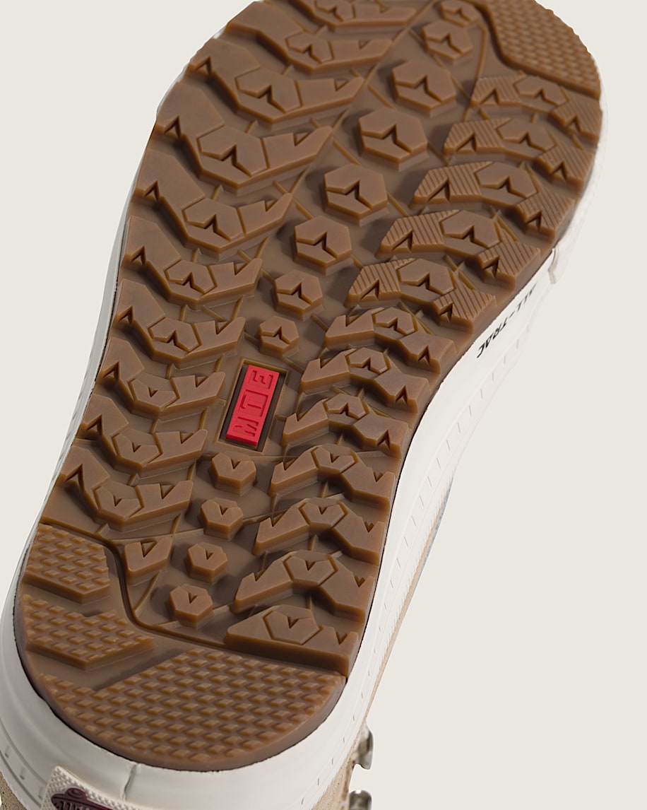sk8-hi waterproof insulated shoe