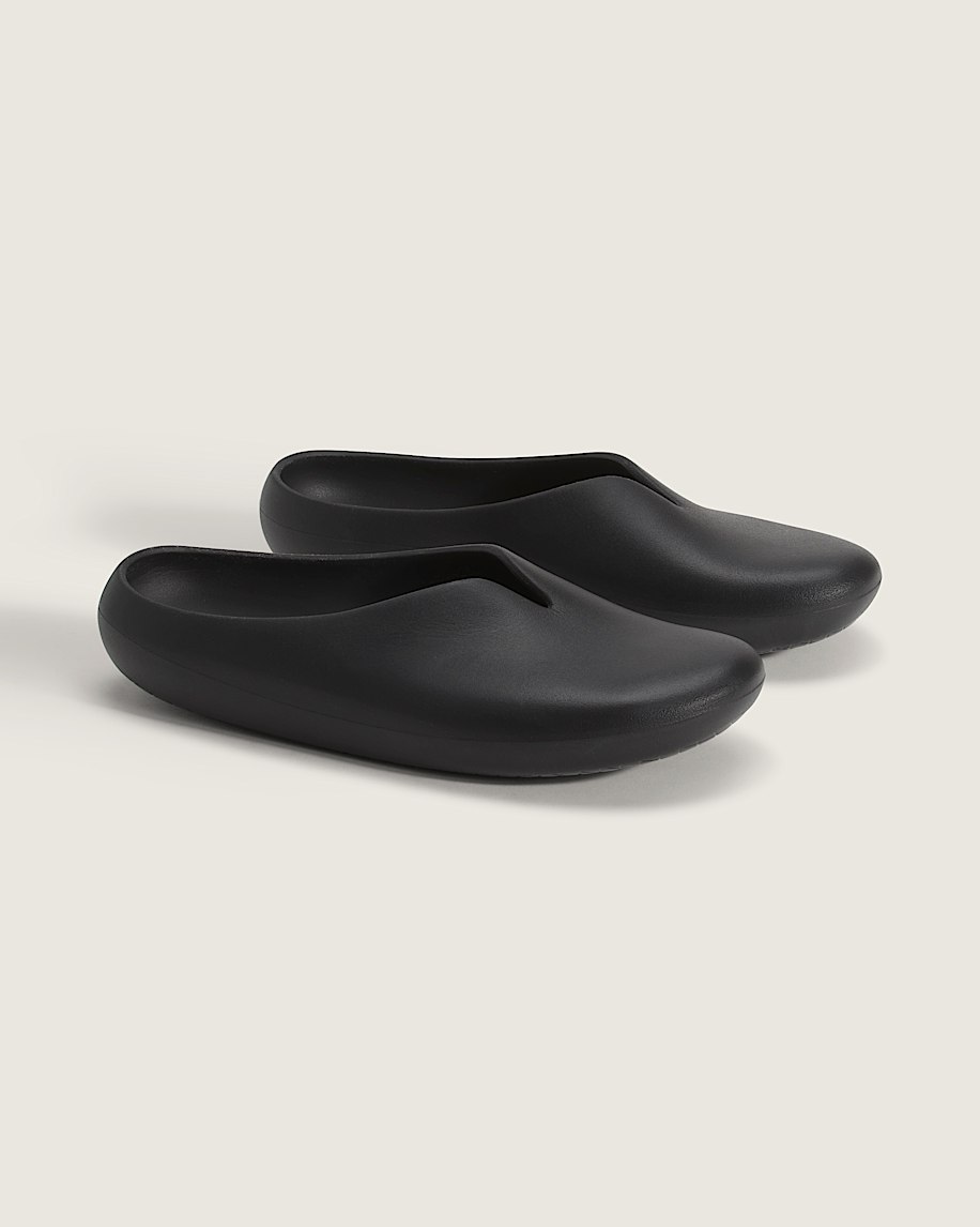 otw by vans x s.r. studio. la. ca. clog