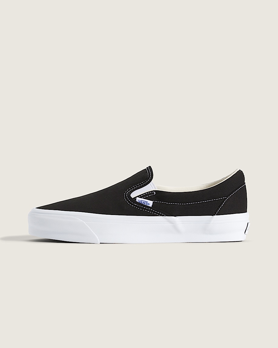 premium classic slip-on shoe