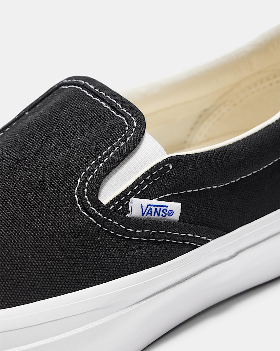 premium classic slip-on shoe