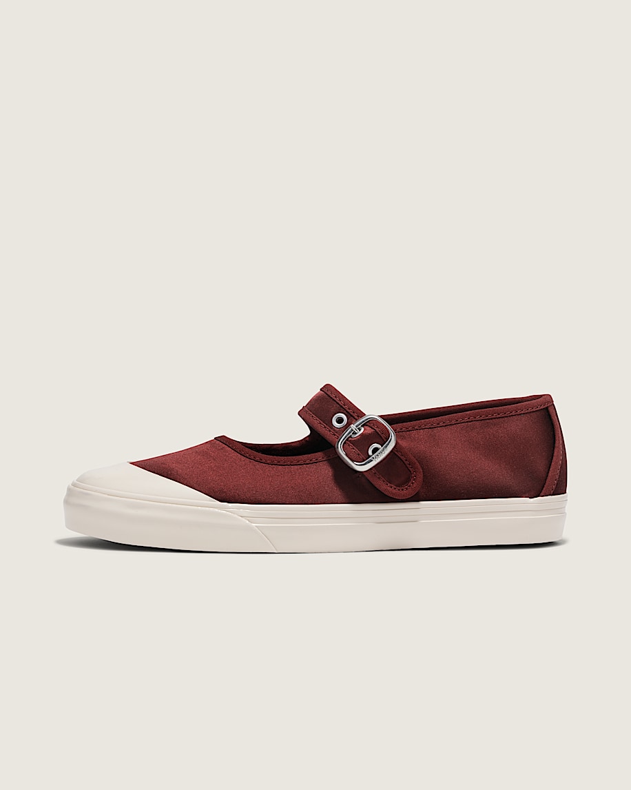 premium mary jane lowpro shoe