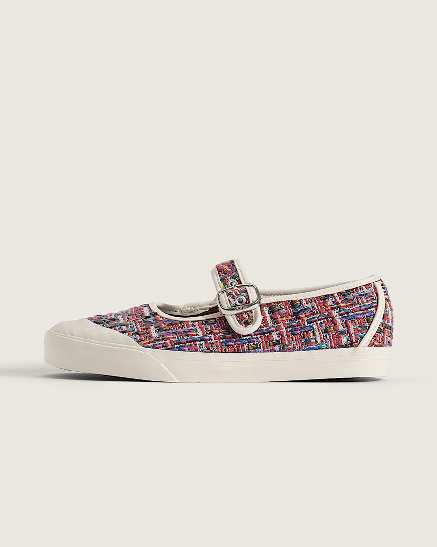 premium mary jane lowpro shoe