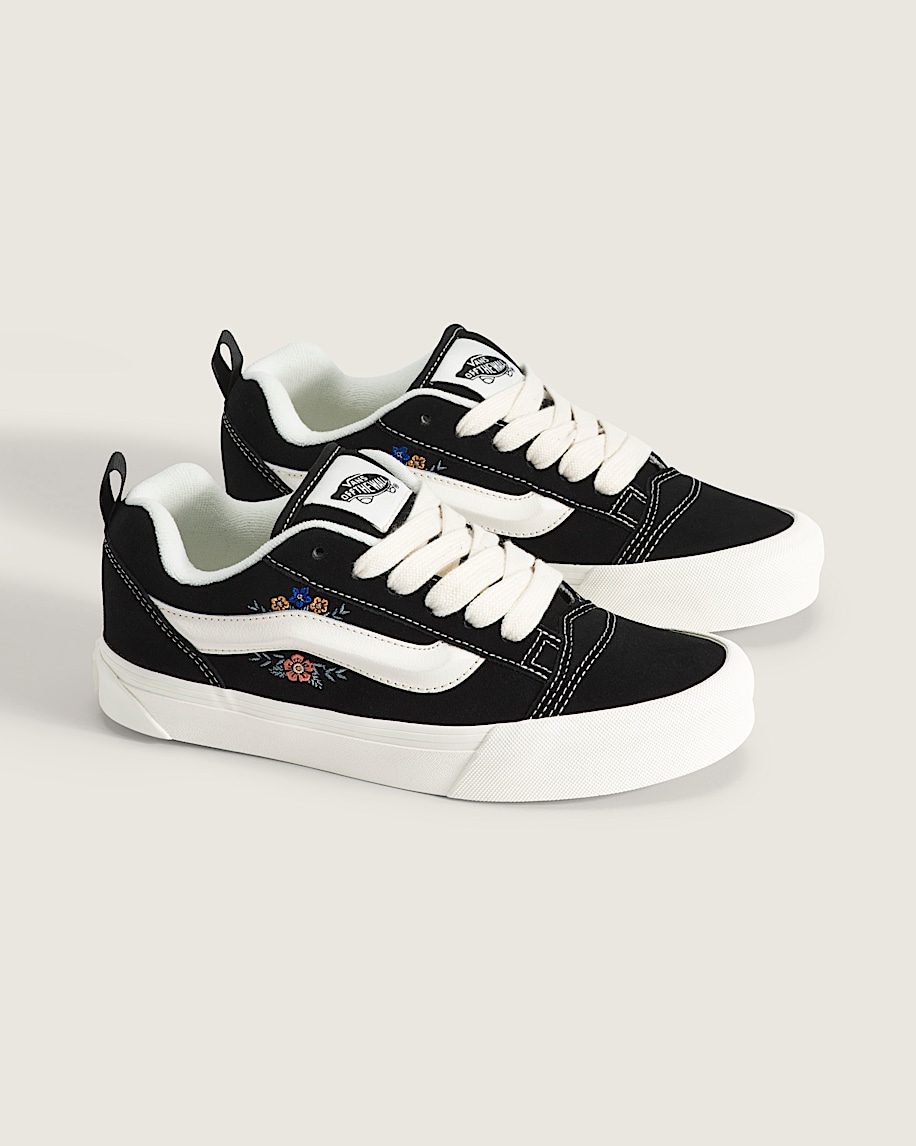 knu skool shoe