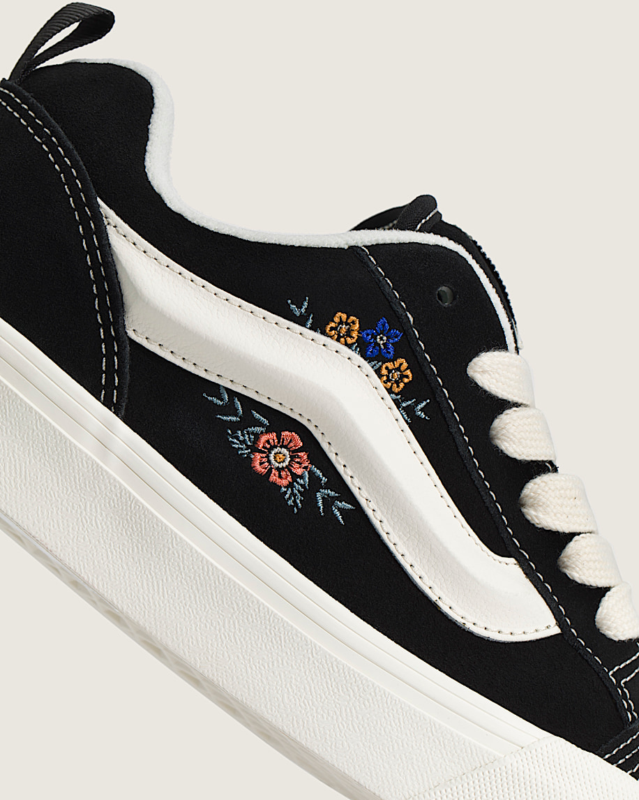 knu skool shoe