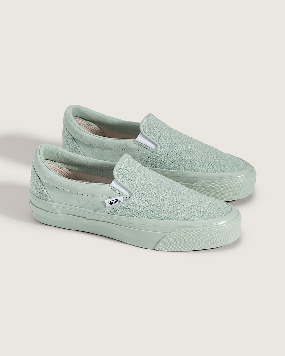 premium classic slip-on shoe