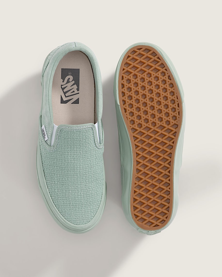 premium classic slip-on shoe