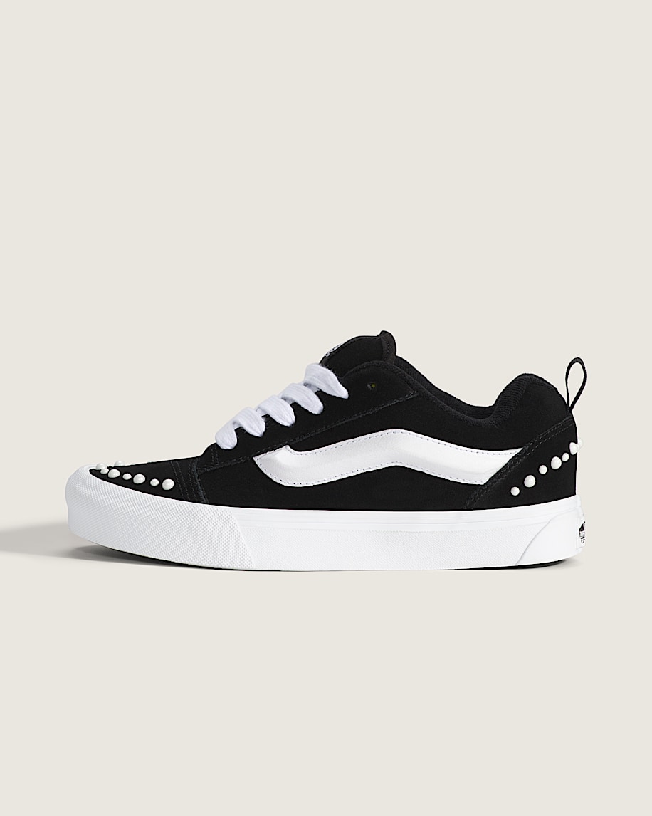 knu skool shoe