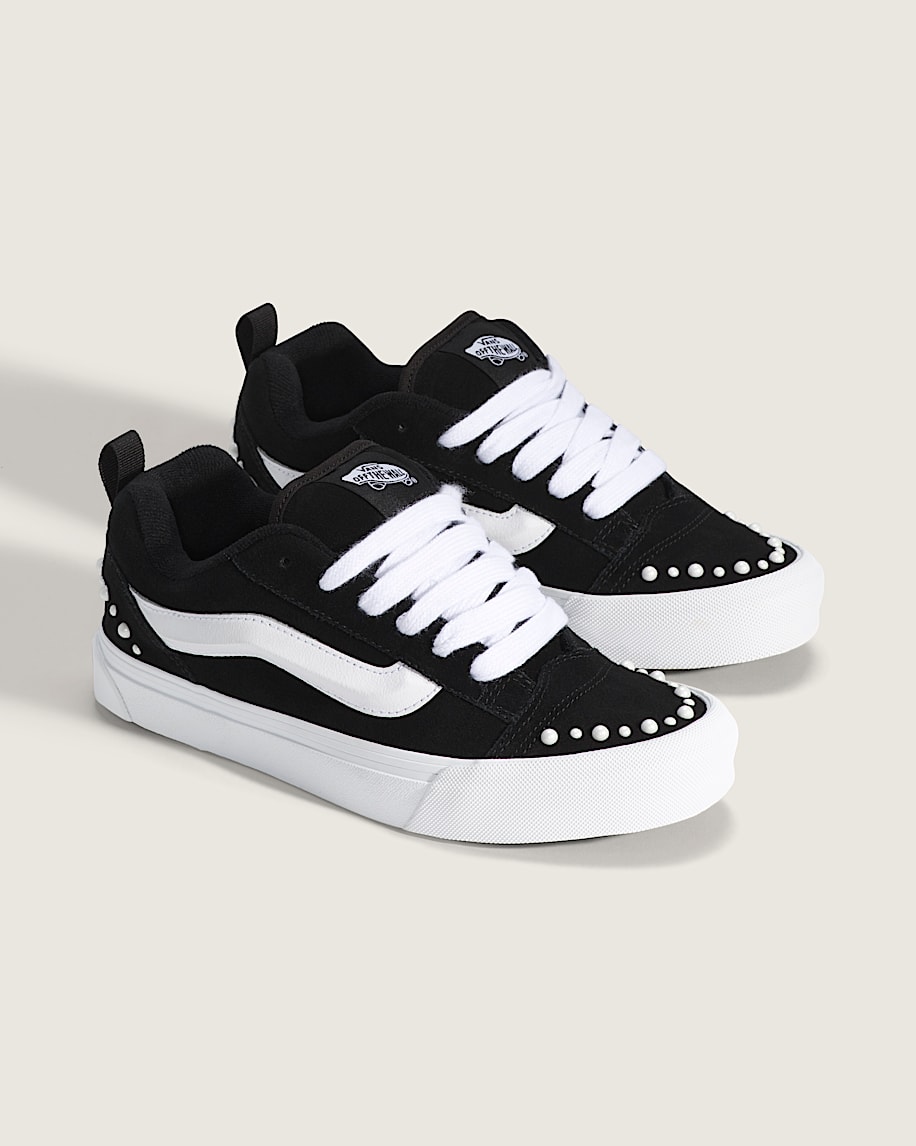 knu skool shoe