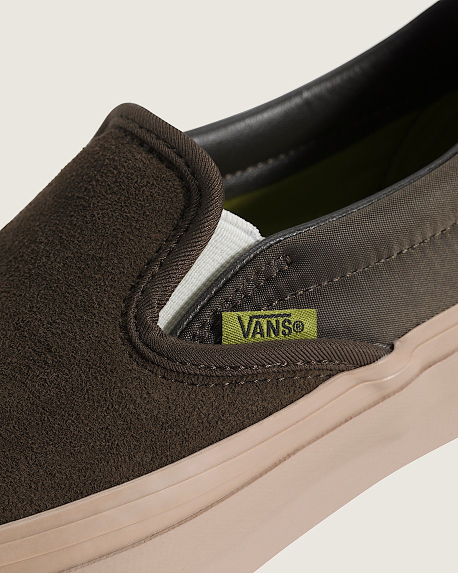 premium classic slip-on shoe