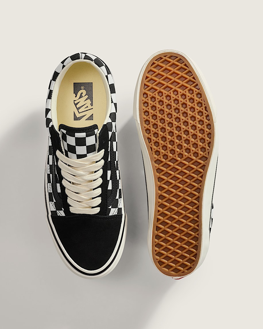 premium old skool checkerboard shoe