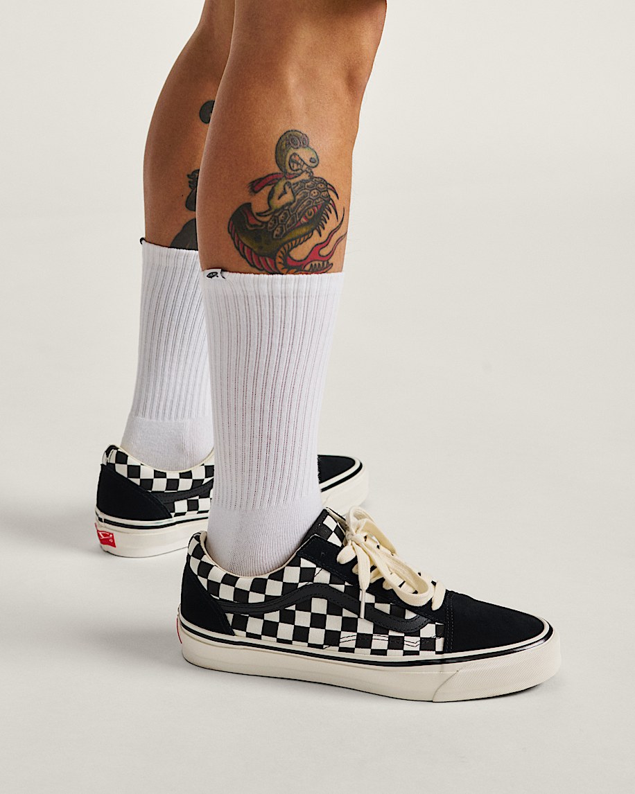 premium old skool checkerboard shoe