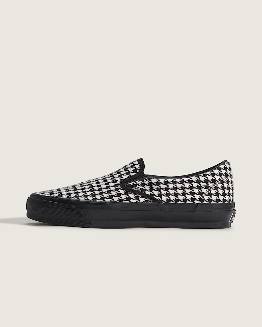 premium classic slip-on shoe