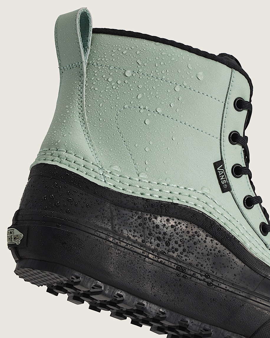 standard mid waterproof boot
