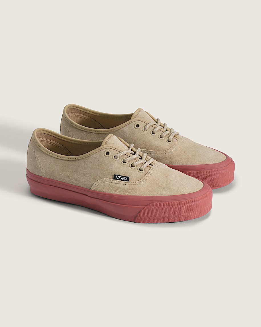 otw authentic 44 siped vibram