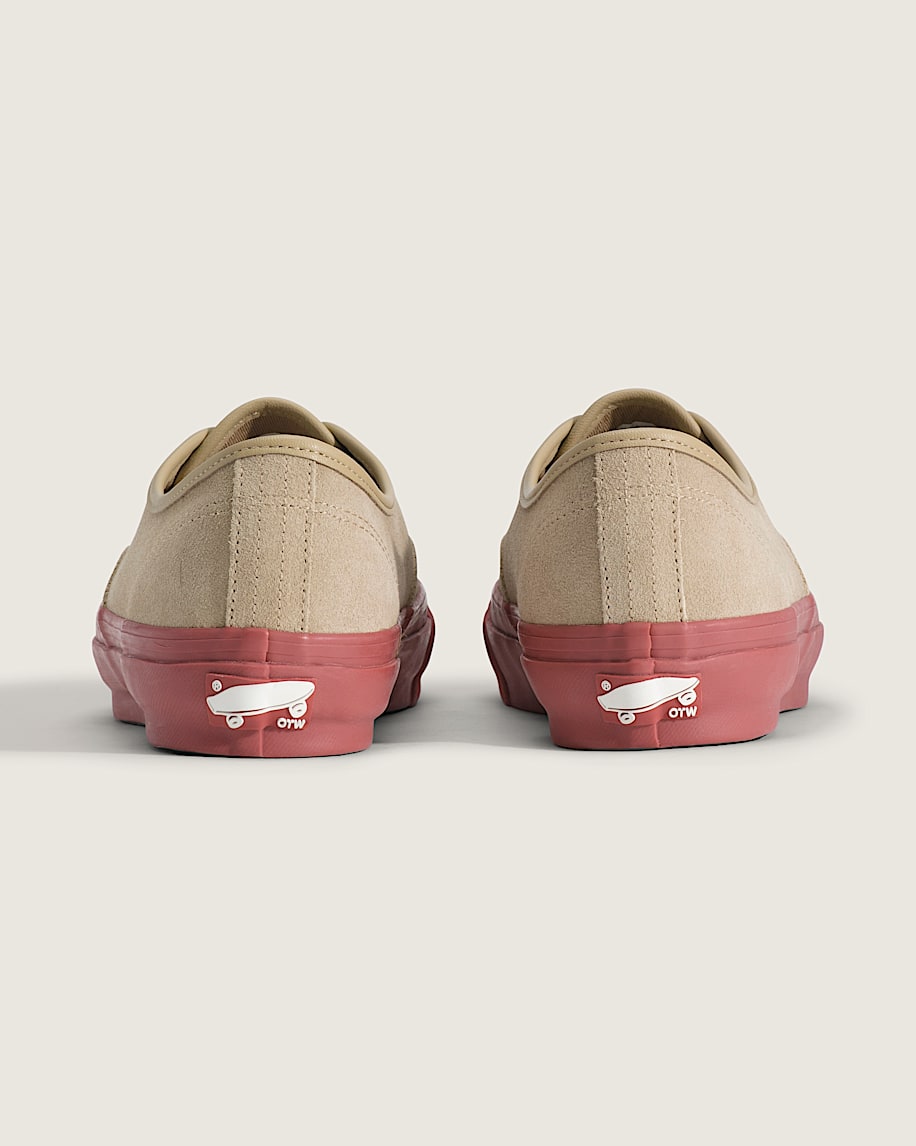 otw authentic 44 siped vibram