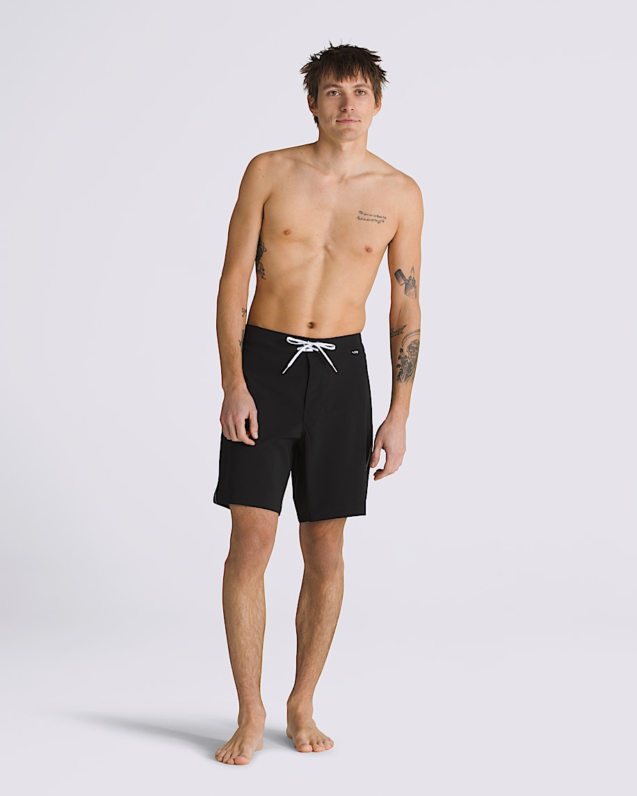 daily 18 boardshorts