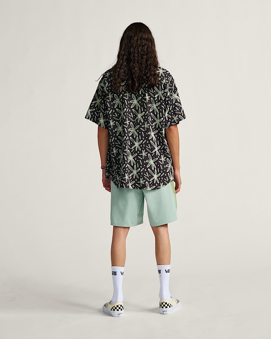 daily 18 boardshorts