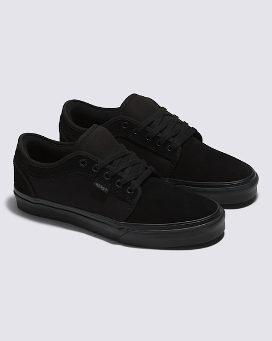 skate chukka low shoe