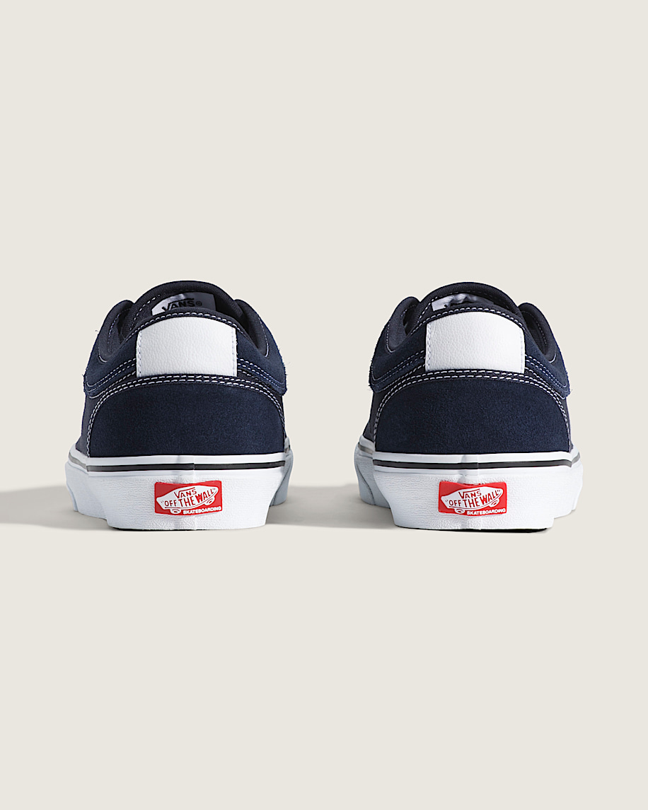 skate chukka low shoe