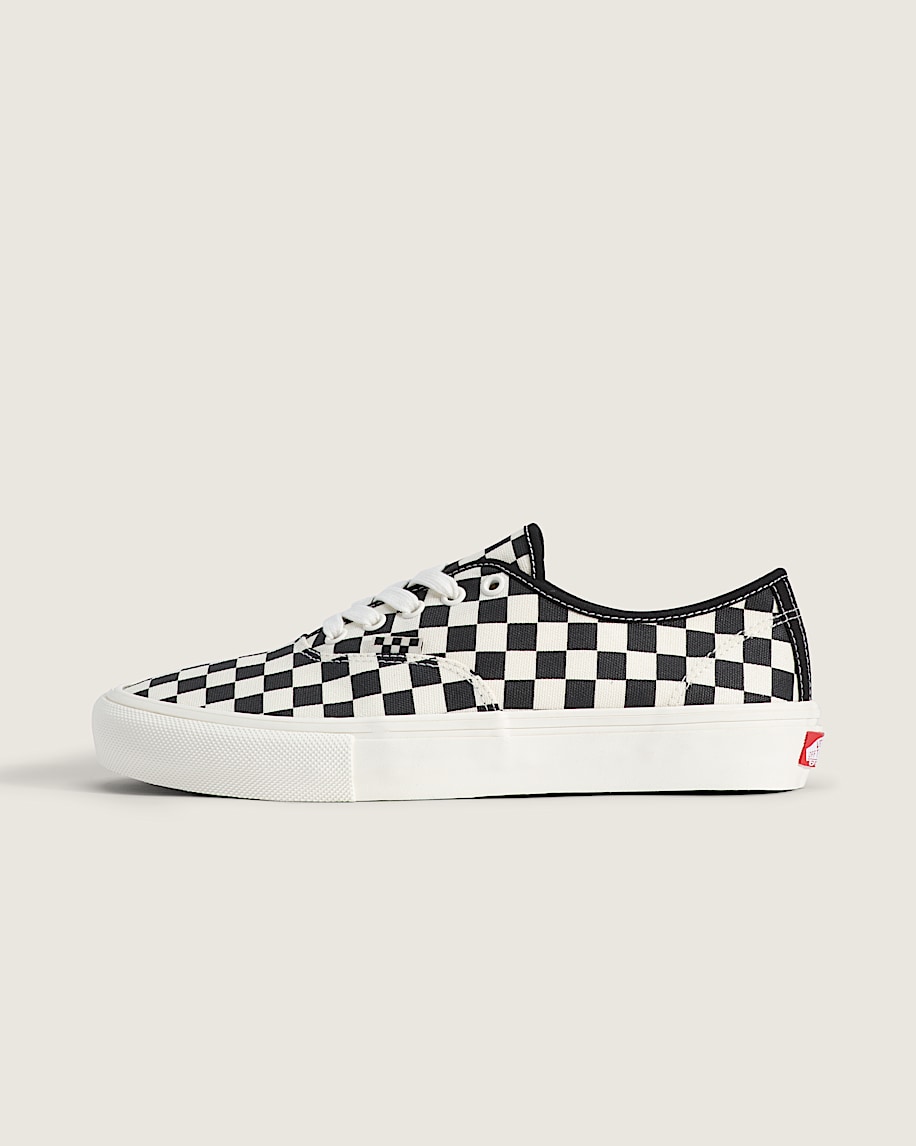skate authentic checkerboard shoe