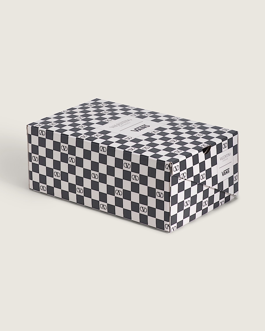 skate authentic checkerboard shoe