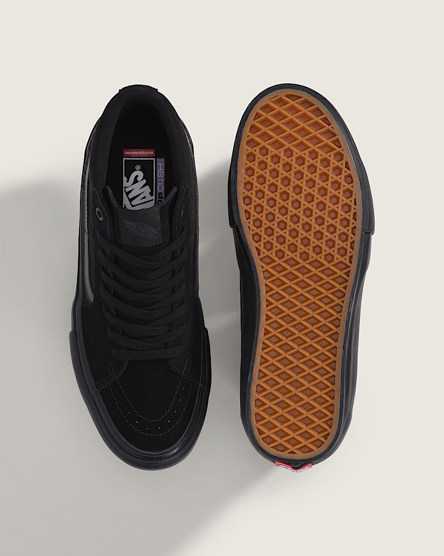 skate sk8-hi shoe
