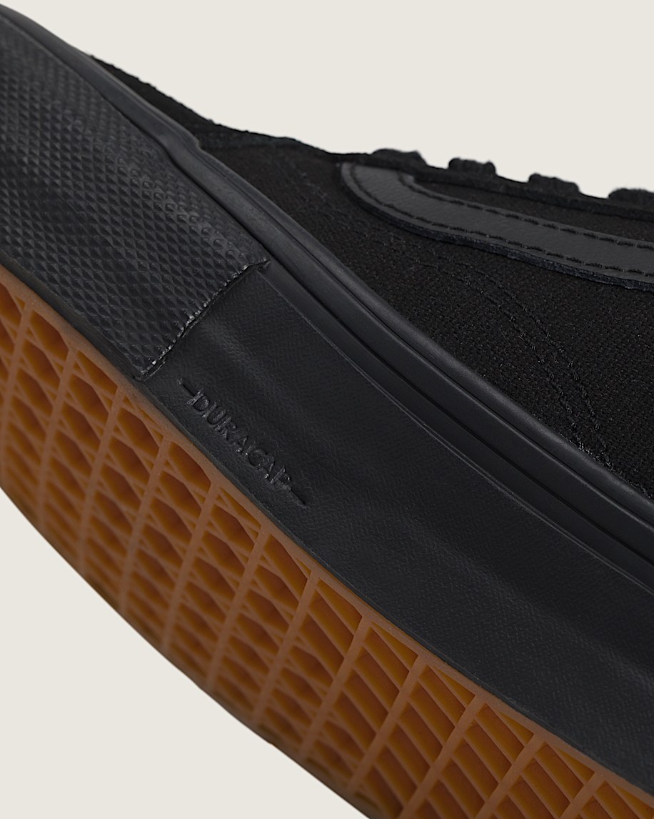 skate sk8-hi shoe