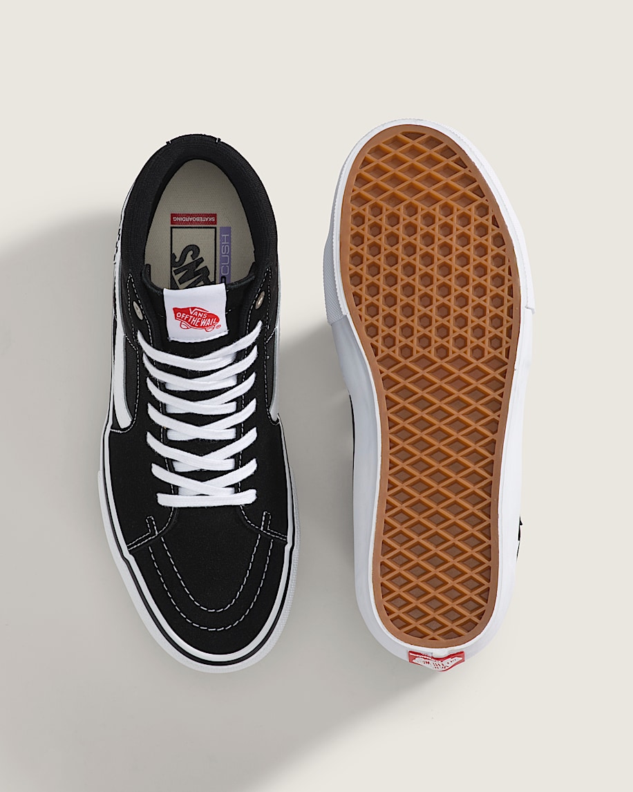 skate sk8-hi shoe