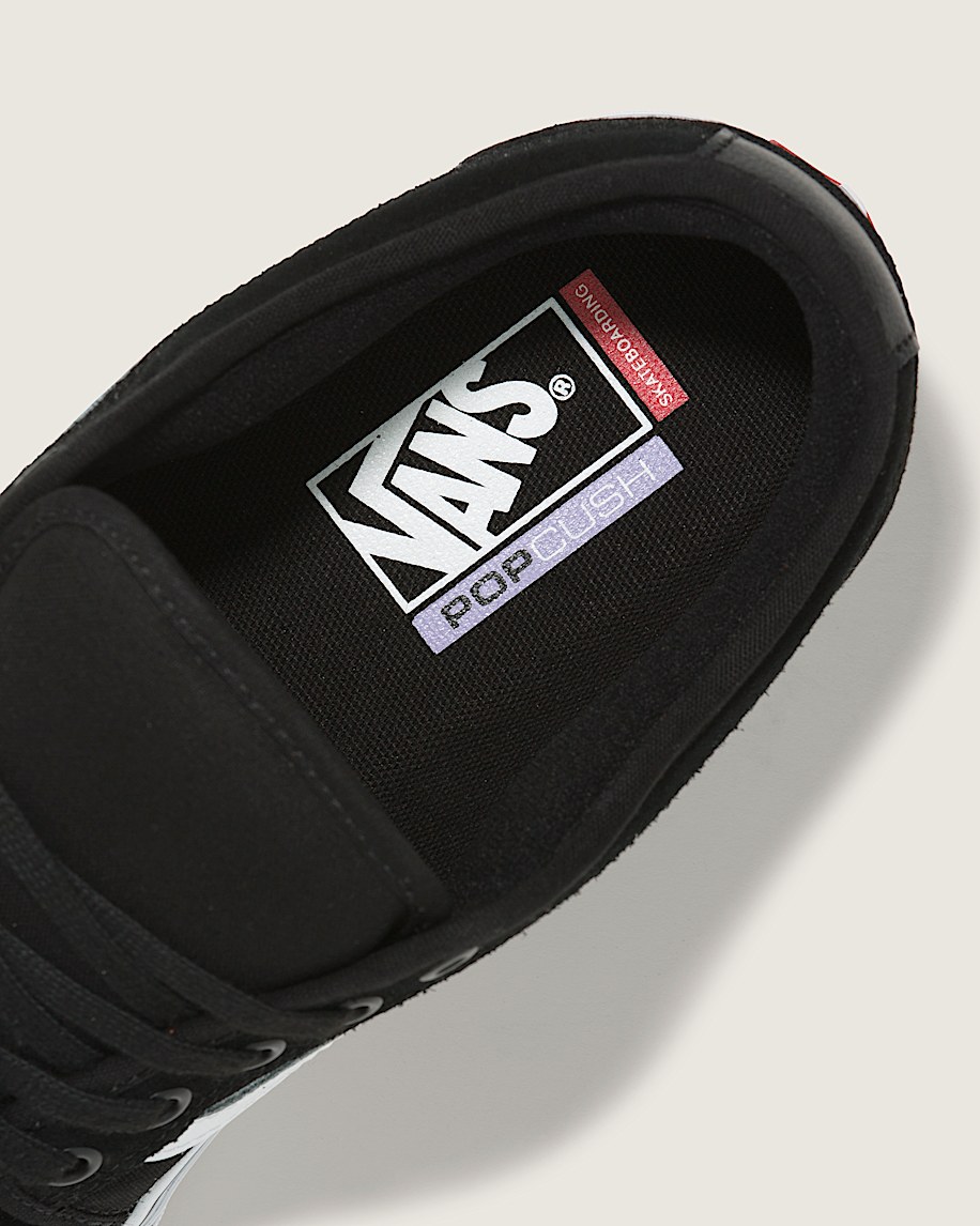 skate chukka low sidestripe shoe