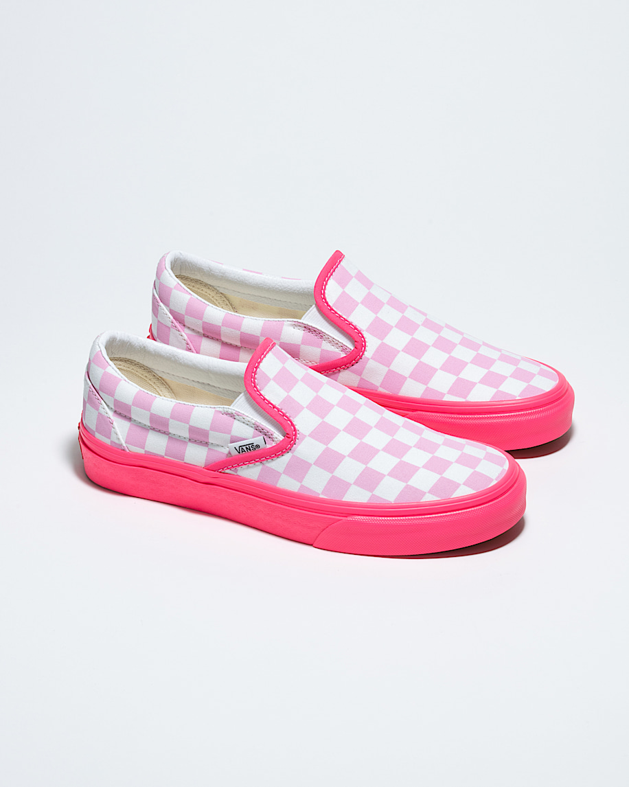 customs classic slip-on checkerboard wide shoe