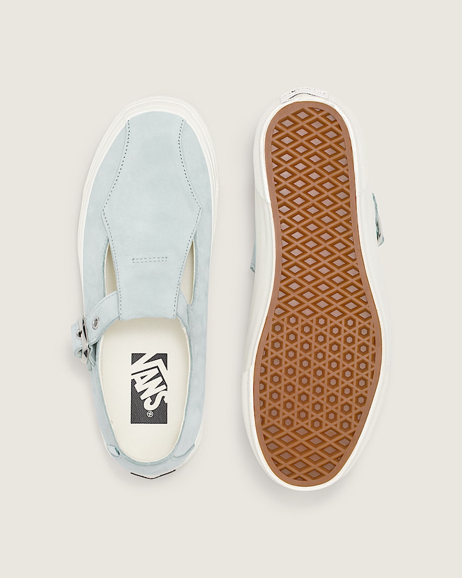 premium mary jane suede shoe