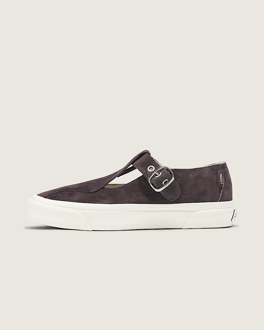 premium mary jane suede shoe